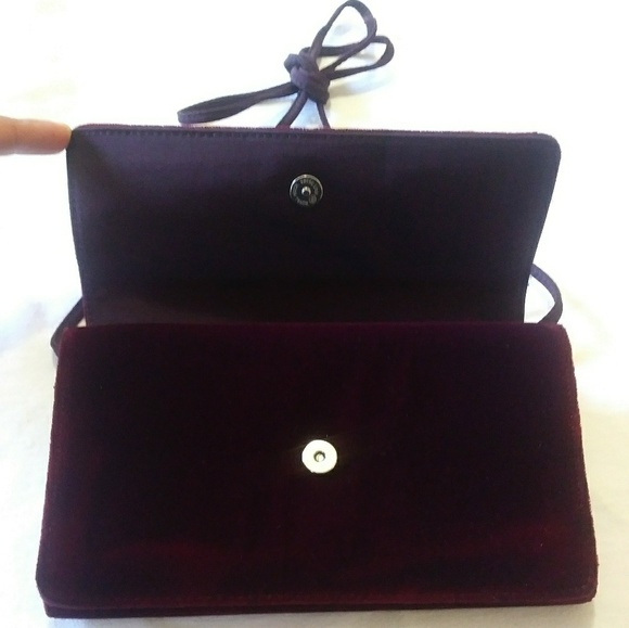 Nine West Red Velour Purse Shoulder Strap - Picture 2 of 8